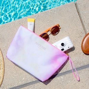 Poolside New York Water Resistant Bag